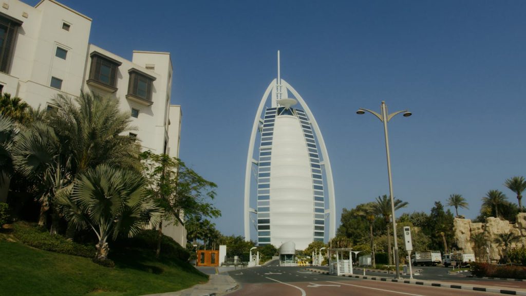 Start Your Business in Dubai with Minimal Investment: